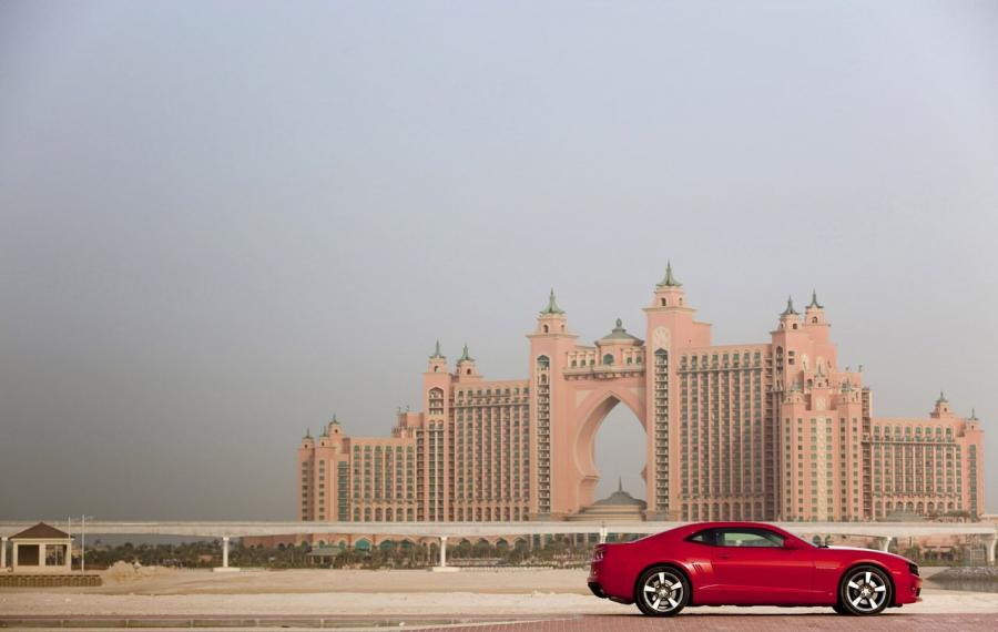  Chevrolet Camaro 2010 года  (фото 28 из 370)